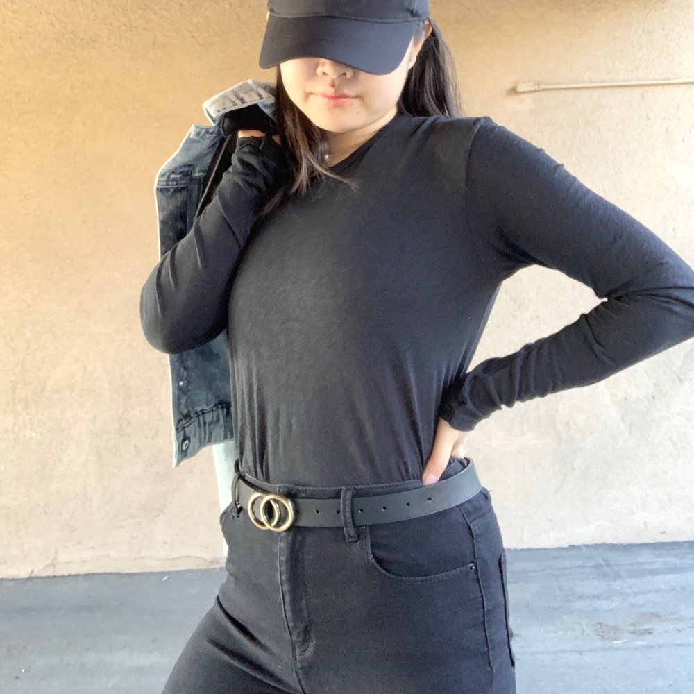 Brandy Melville Black Long Sleeve Size S